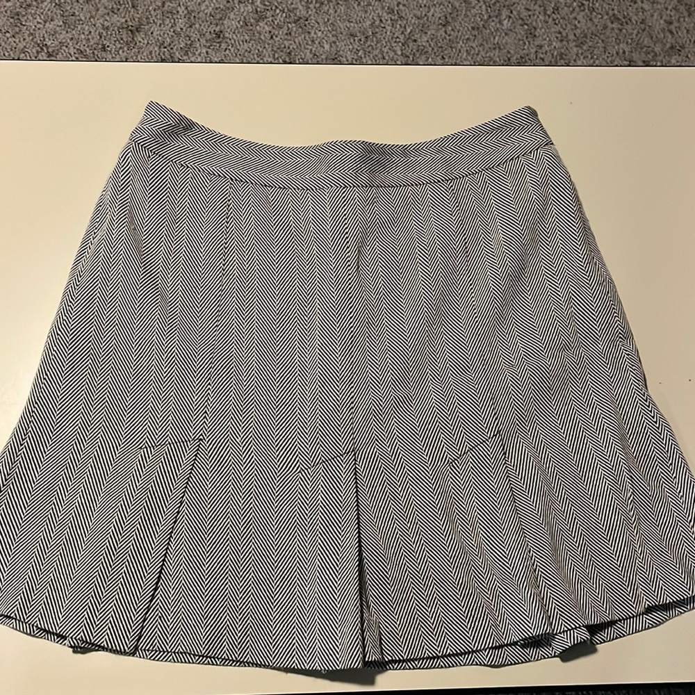 Ann Taylor Mini-skirt size 10